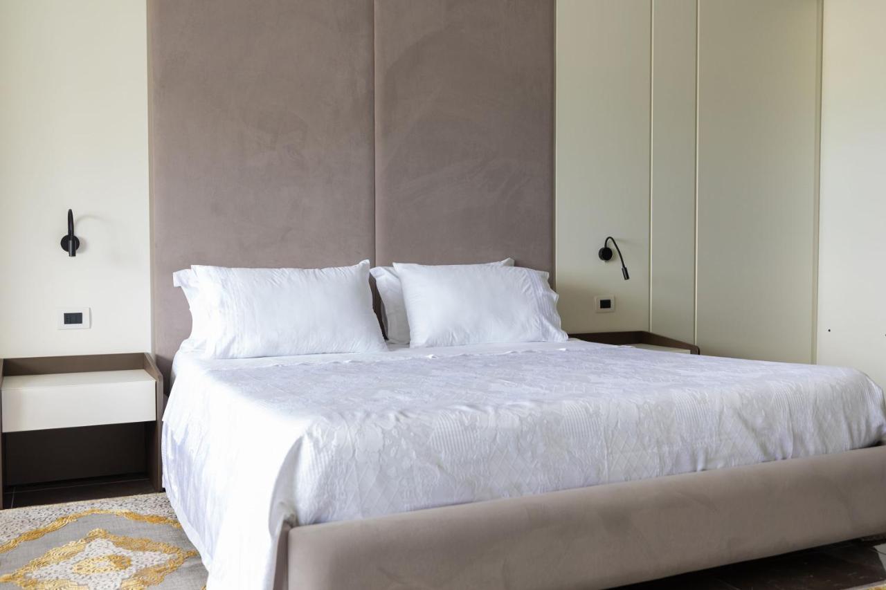 Hotel Pirro Avlonya Dış mekan fotoğraf