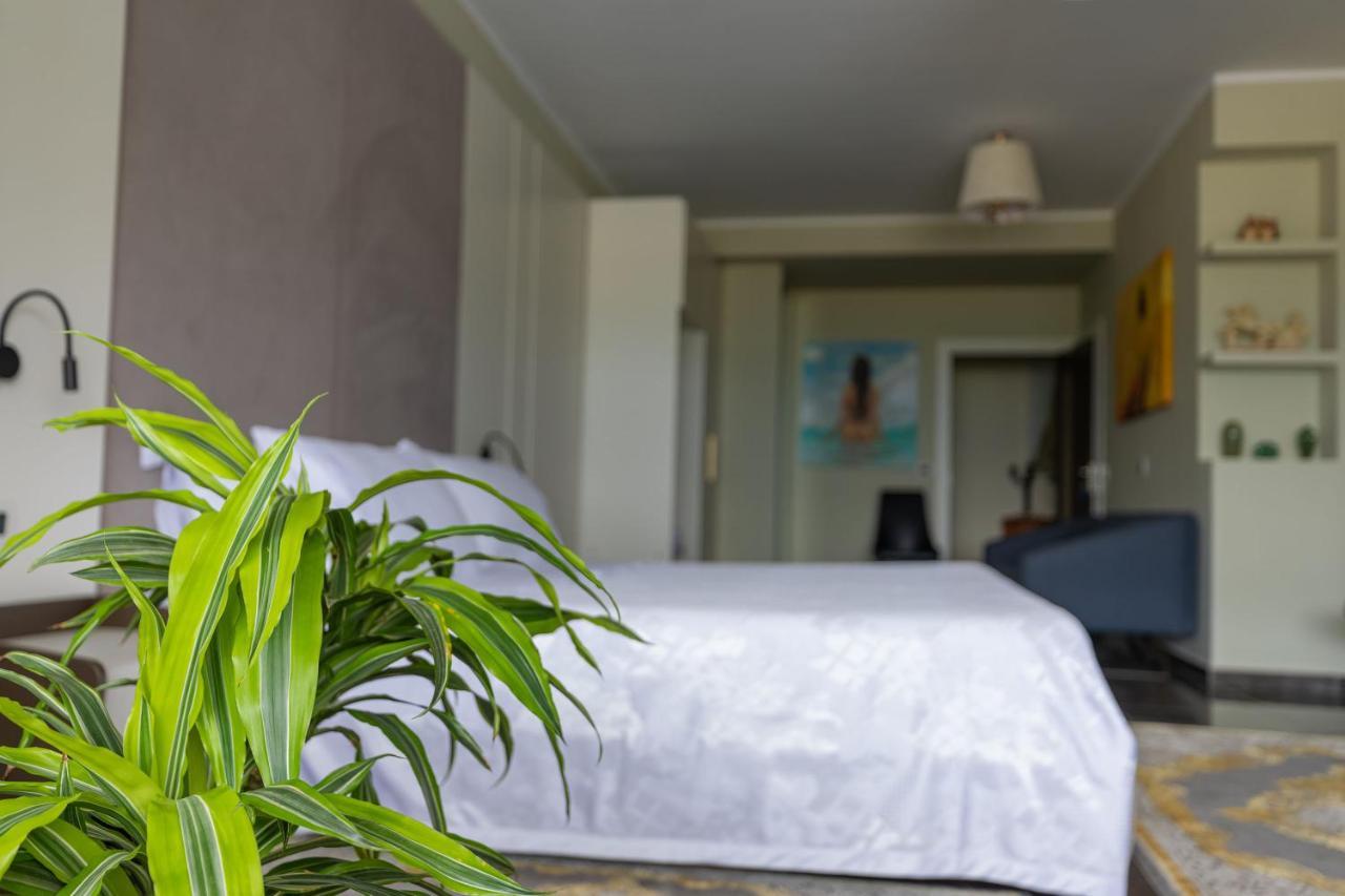 Hotel Pirro Avlonya Dış mekan fotoğraf