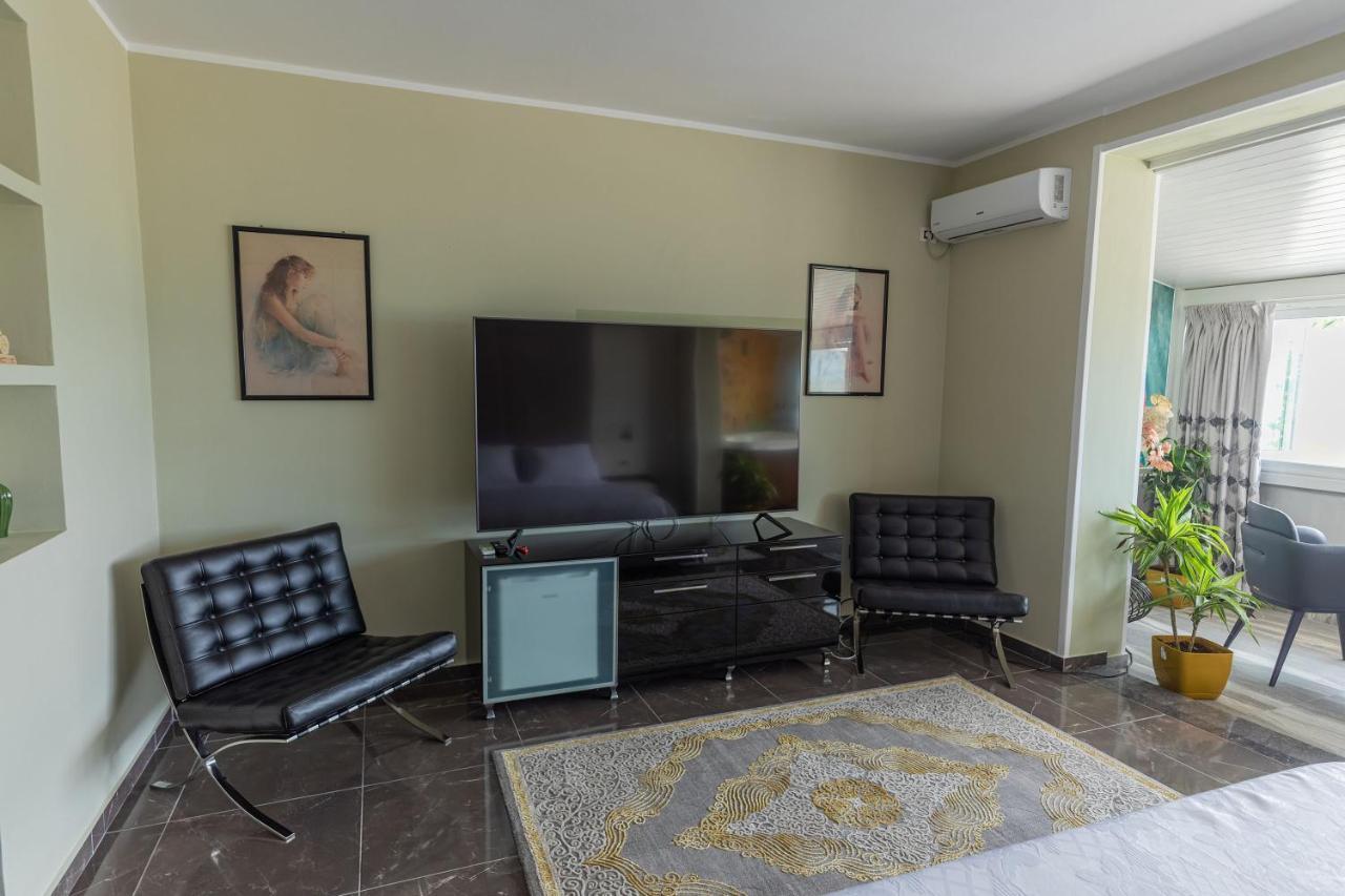 Hotel Pirro Avlonya Dış mekan fotoğraf