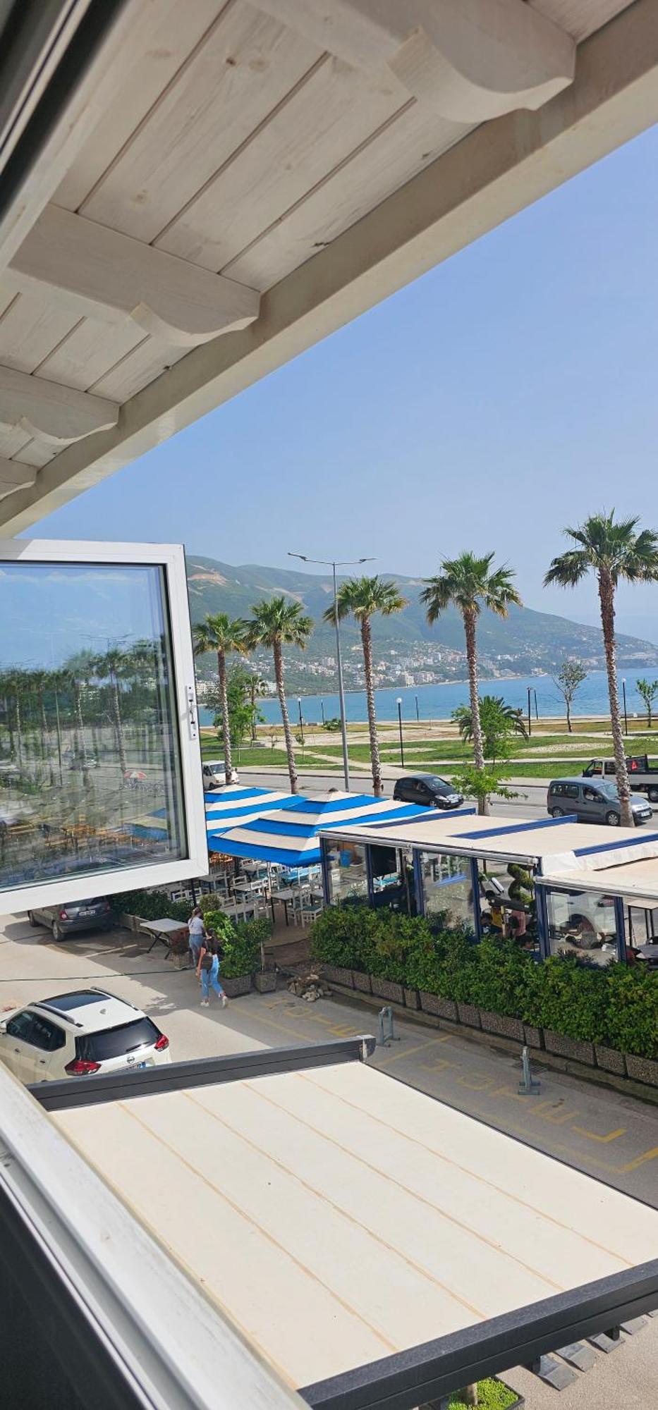 Hotel Pirro Avlonya Oda fotoğraf