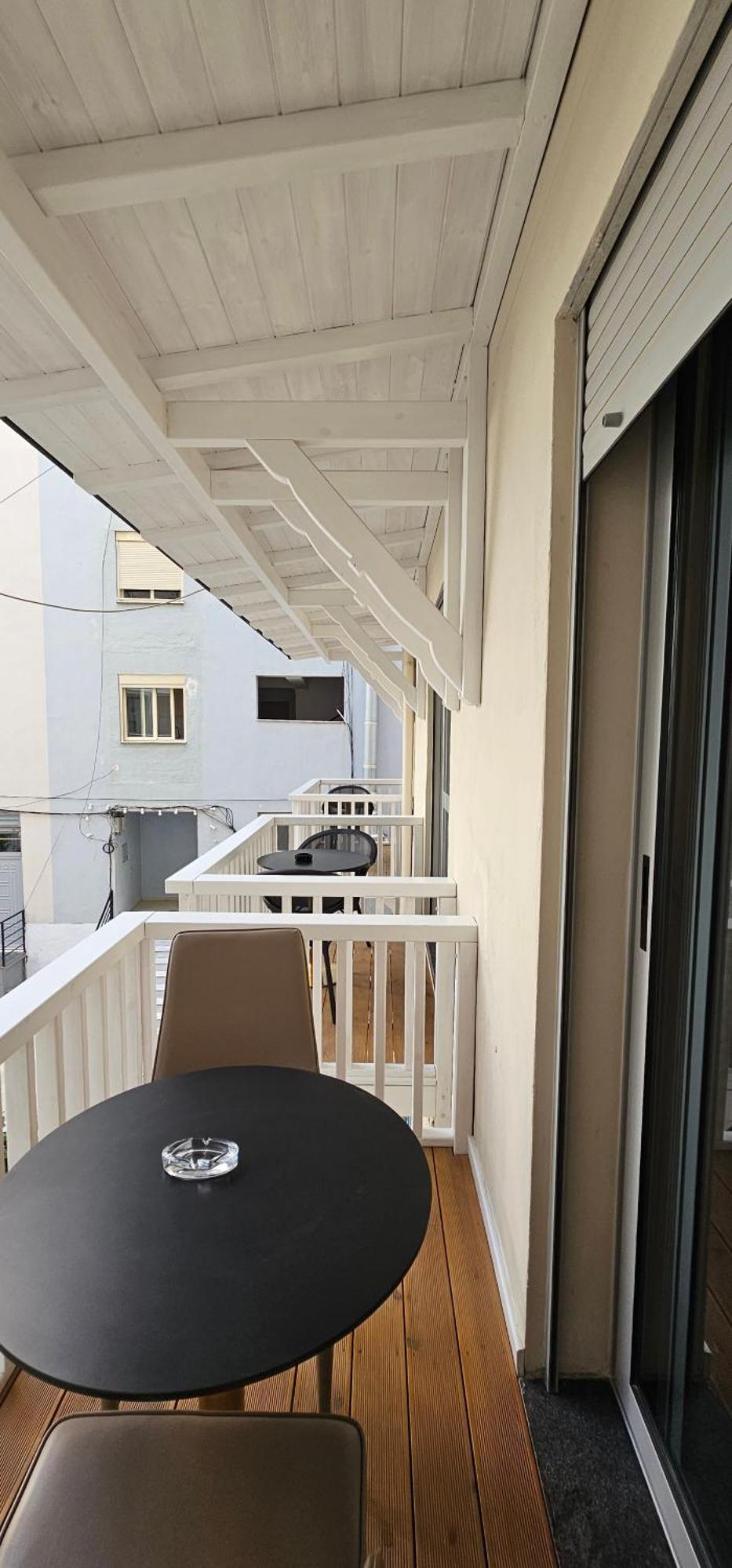Hotel Pirro Avlonya Oda fotoğraf